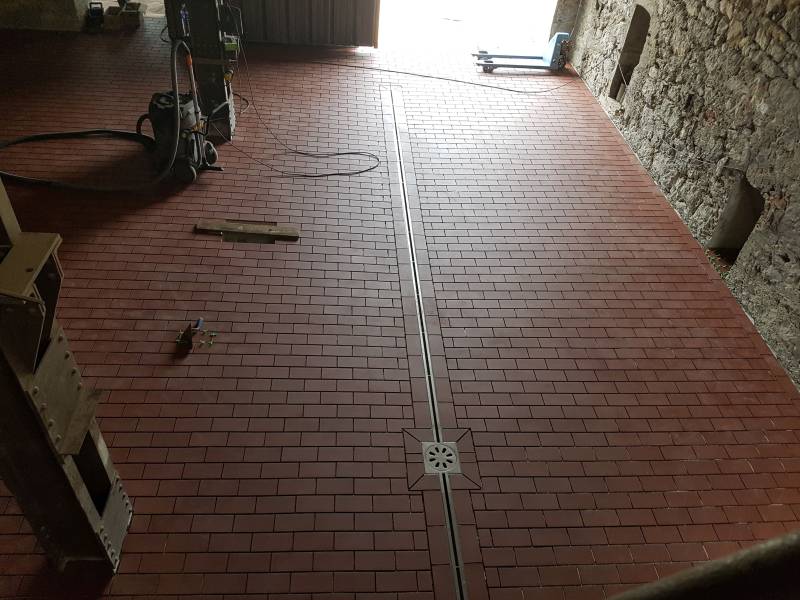 Réalisation d'un système d'évacuation et joint epoxy 