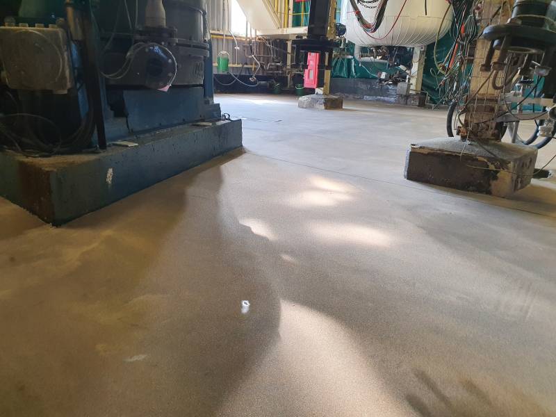 Ragréage Epoxy – Préparation, Résistance Chimique et Étanchéité Parfaite pour Sols Industriels et Commerciaux